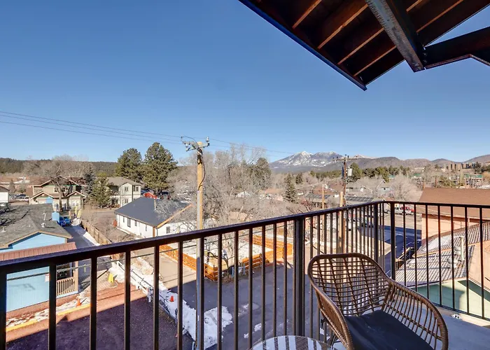 Townhome Near Downtown W/ Mountain Views Ferienhaus *